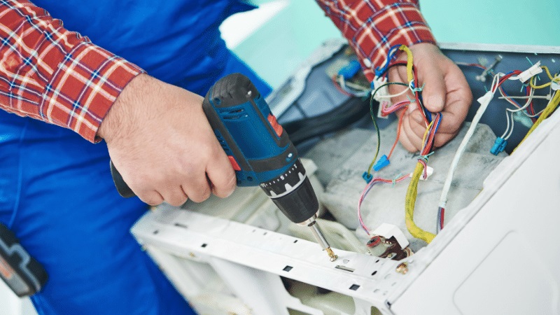 Narlıdere Hitachi servisi orijinal yedek parça kullanımı